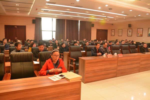4、公司2018年度責(zé)任目標(biāo)承包協(xié)議簽訂儀式會(huì)場(chǎng).jpg
